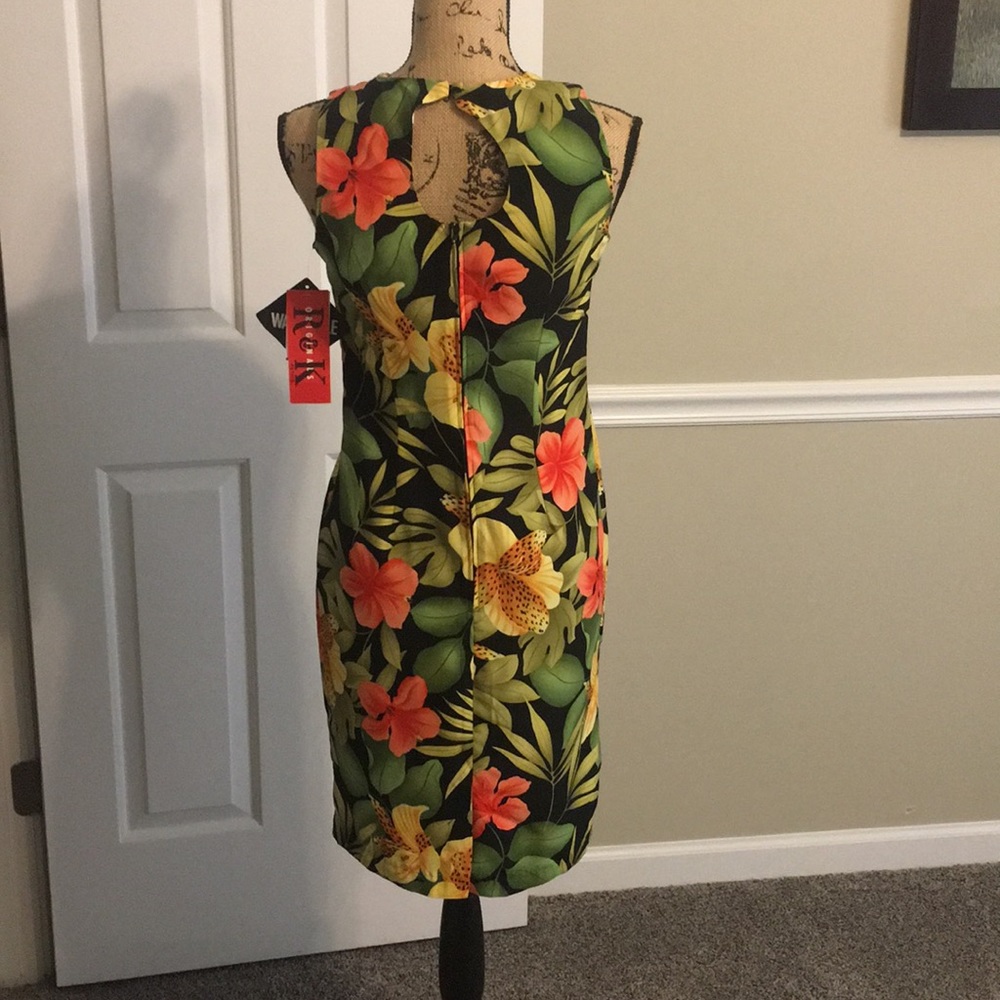 NWT Beautiful Hawaiian style dress 4P - Picture 3 of 8